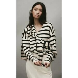 H&M NWT Oversized Black and Beige Striped Sweater- Size L